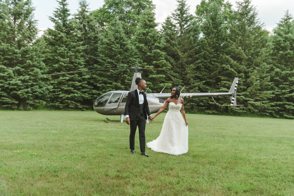 Helicopter grand entrance. Fedora Media, Erin Estates