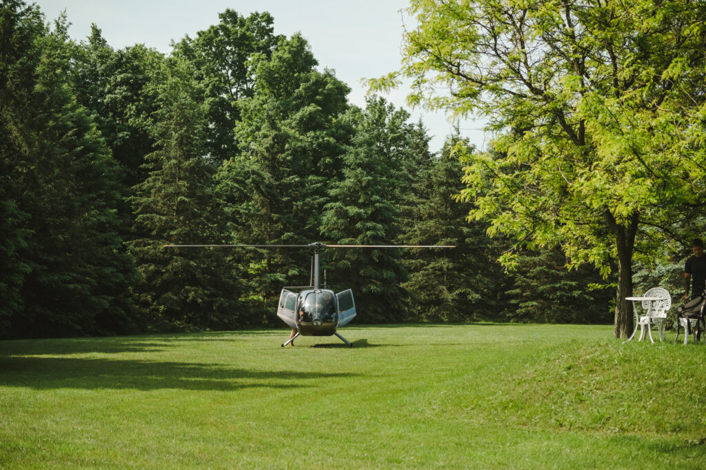 Wedding grand entrance, helicopter grand entrane. Fedora Media. Erin Estates