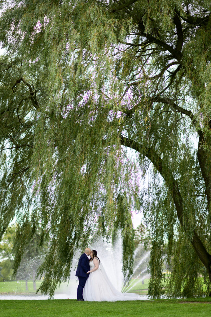 Dundee County Club, Spirits Intrigued Photography, wedding venue, KW wedding photographer, burgundy and navy wedding